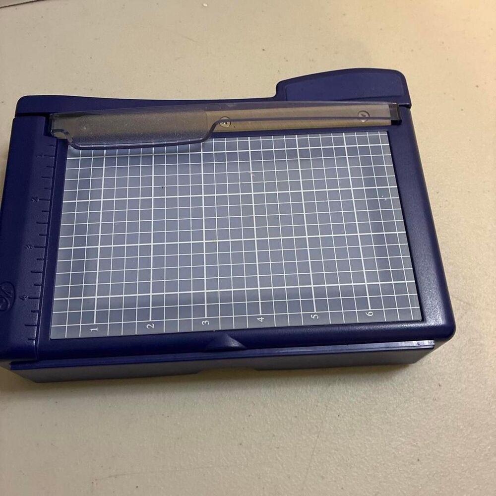 blue Creative memories personal trimmer